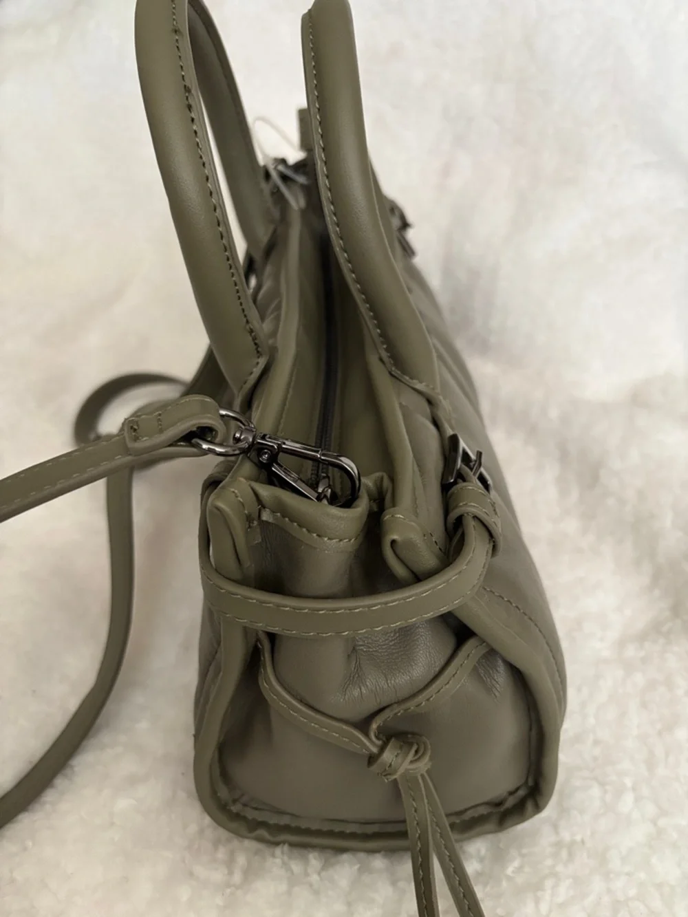 Steve Madden Olive Quilted Mini Satchel Crossbody - Picture 4 of 8